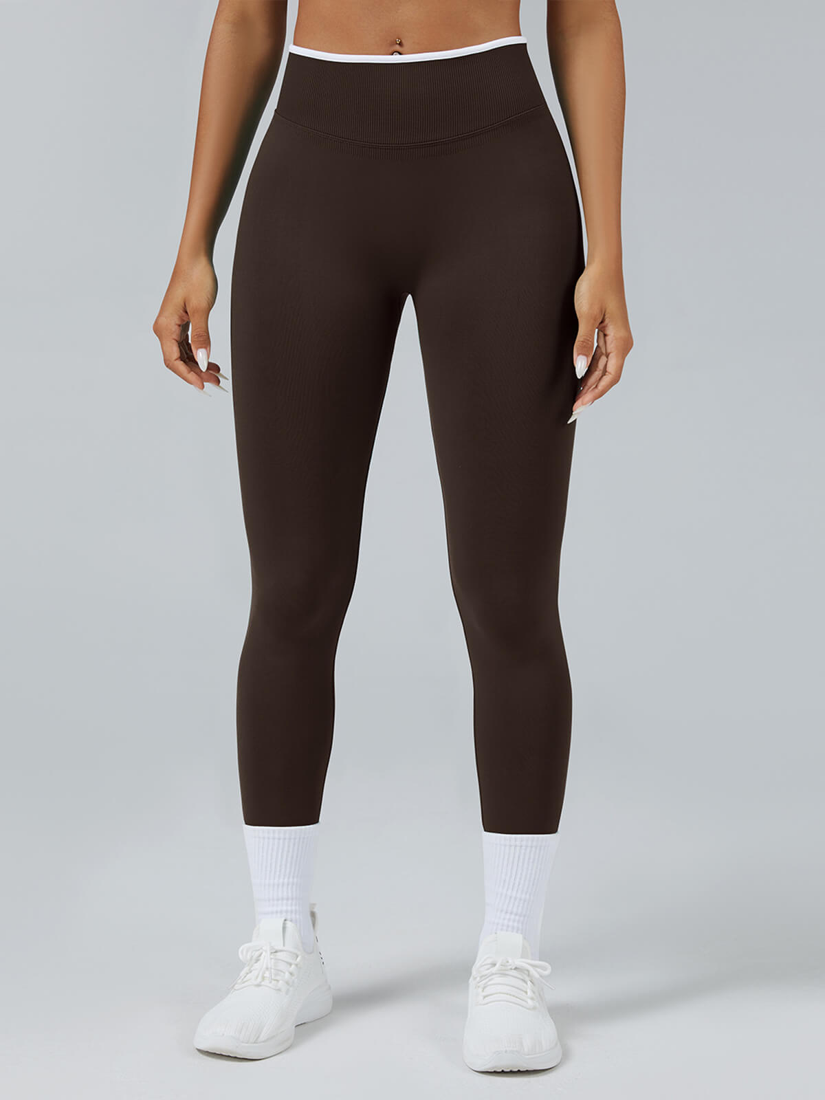 InnoExplore Custom Seamless Scrunch Butt Leggings in Brown - Private Label Workout Pants